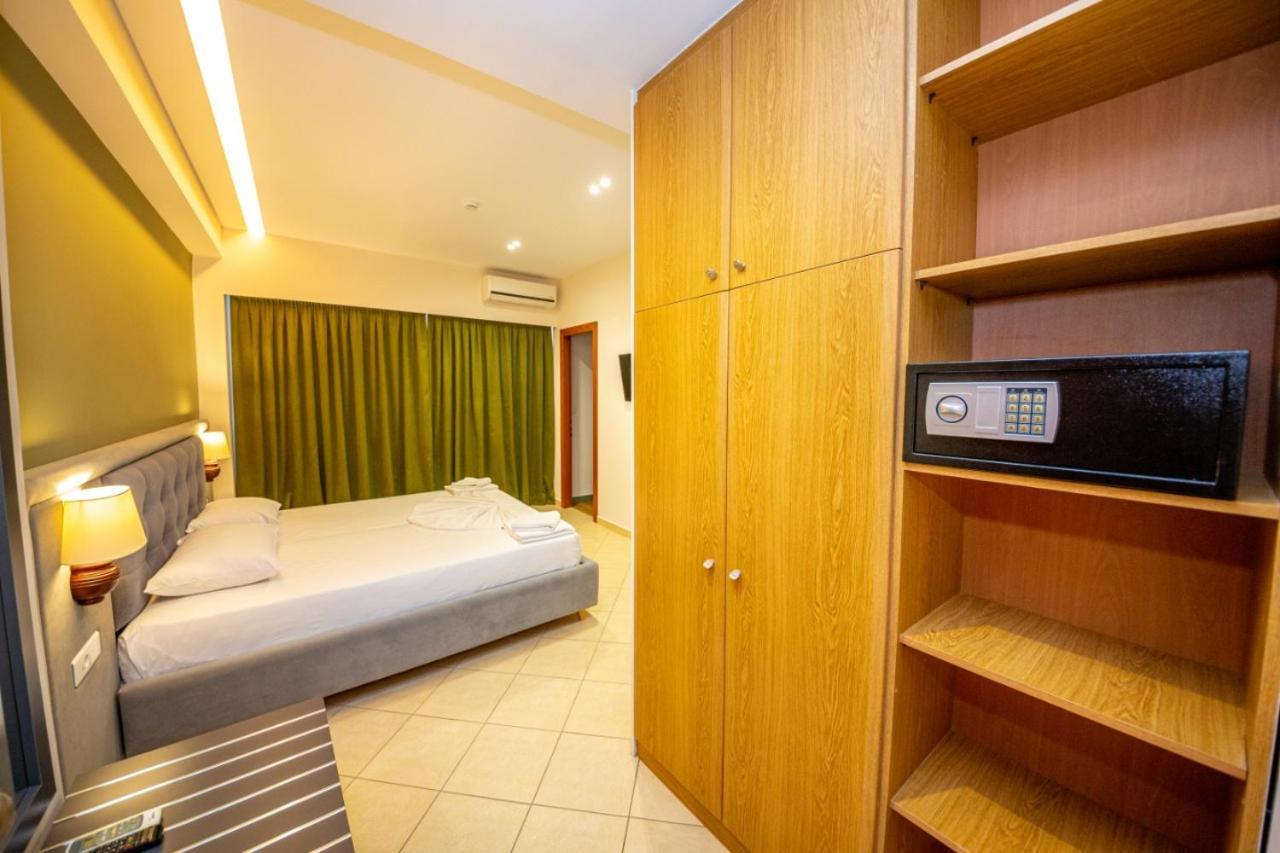 Hotel Vista Mare Ksamil Eksteriør bilde